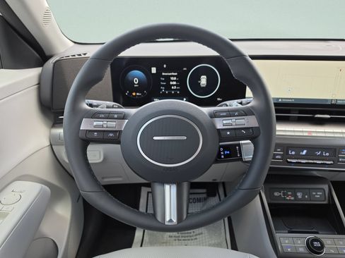 New 2026 Hyundai Kona Limited FWD image 17