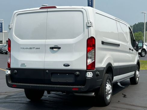 New 2024 Ford Transit 250 Low Roof AWD image 20