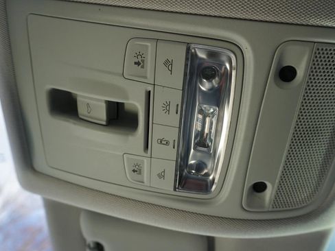 Used 2017 Audi Q3 2.0T Premium Plus w/ Premium Plus Package image 24