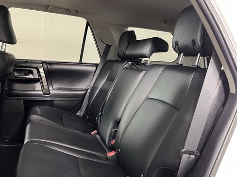 Used 2019 Toyota 4Runner TRD Off-Road Premium image 14