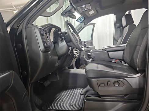 Certified 2023 Chevrolet Silverado 1500 Custom Trail Boss w/ LPO, Dark Essentials Package image 18