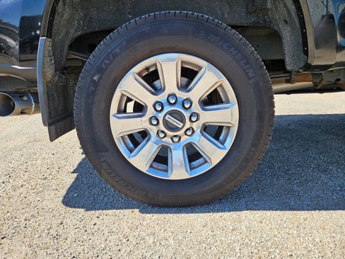 Used 2019 Ford F250 Platinum w/ Platinum Ultimate Package image 28