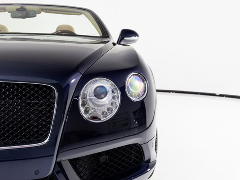 Used 2014 Bentley Continental GT image 48