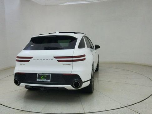 Used 2023 Genesis GV70 3.5T Sport w/ Sport Prestige Package AWD/4WD image 68
