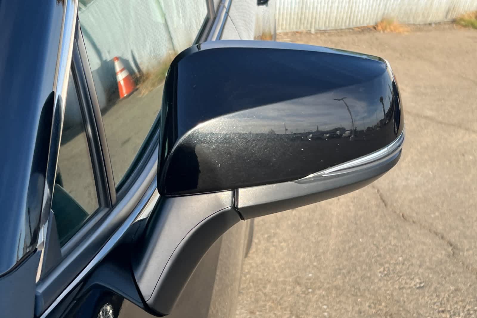 Used 2025 Toyota RAV4 XLE FWD image 12