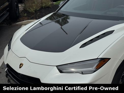 Used 2024 Lamborghini Urus Performante image 8