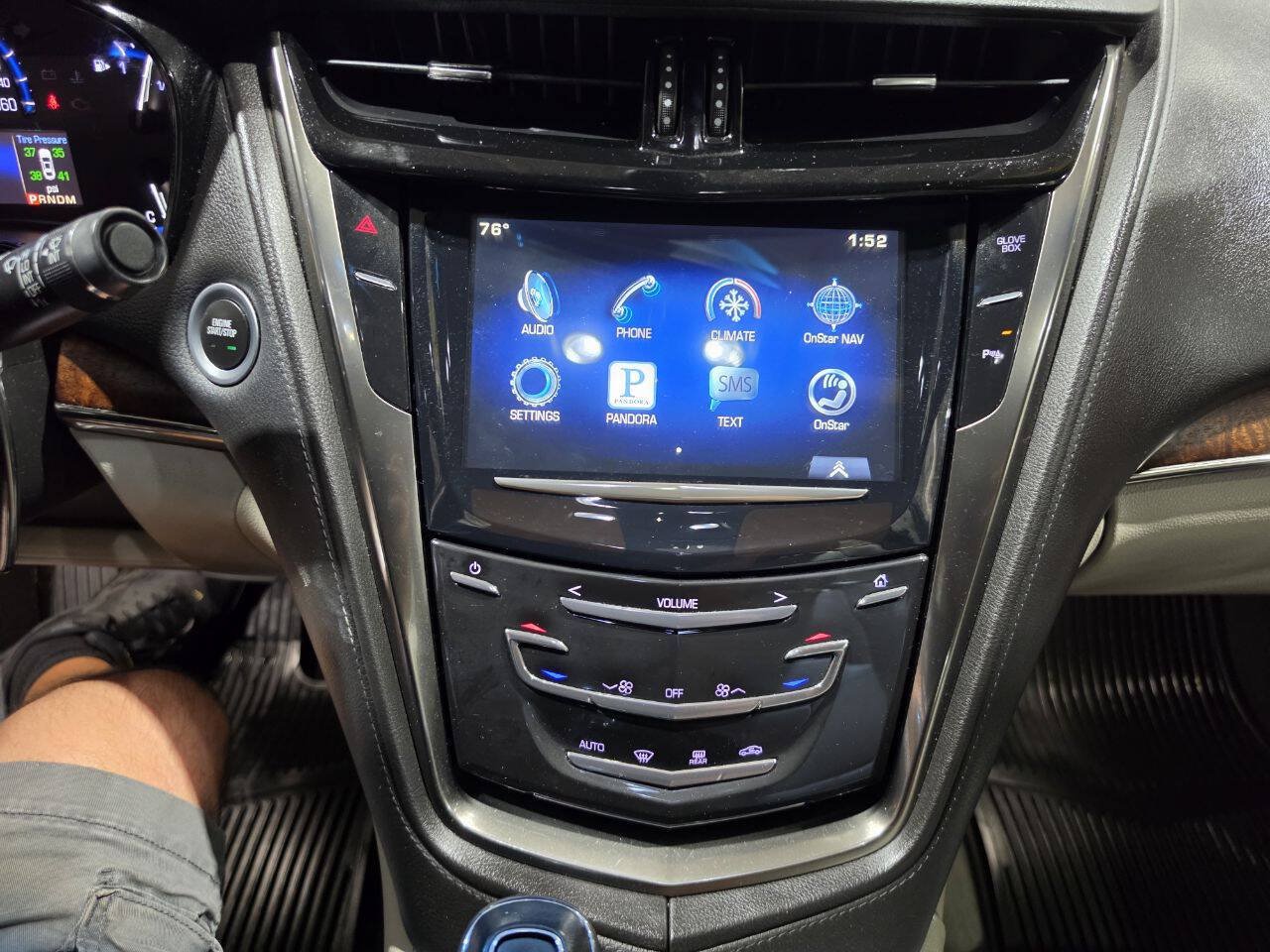 Used 2015 Cadillac CTS Sedan RWD image 35
