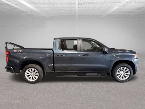 Used 2021 Chevrolet Silverado 1500 Custom AWD/4WD image 24