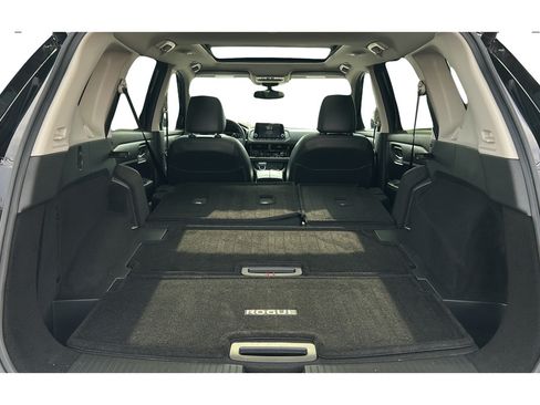 Used 2023 Nissan Rogue SL FWD image 10
