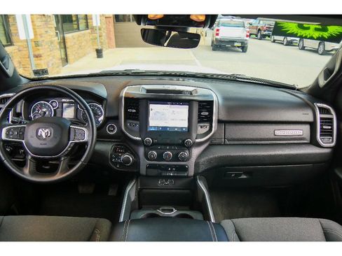 Used 2023 RAM 1500 Big Horn AWD/4WD image 12