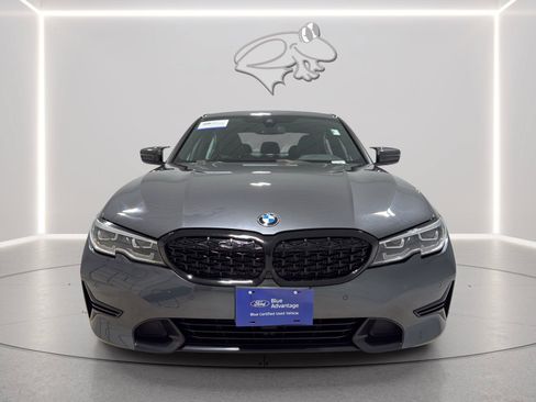 Used 2019 BMW 330i xDrive Sedan w/ Convenience Package AWD/4WD image 10