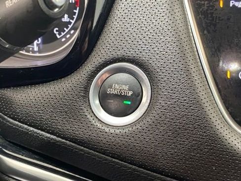 Used 2025 Cadillac XT5 Premium Luxury image 47