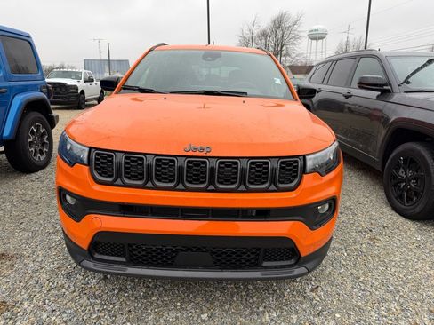 New 2026 Jeep Compass Latitude AWD/4WD image 8