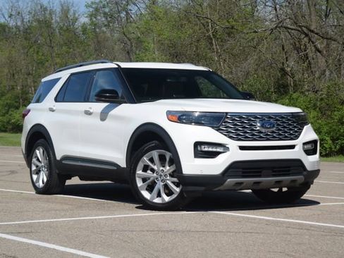 Used 2023 Ford Explorer Platinum w/ Technology Package AWD/4WD image 1