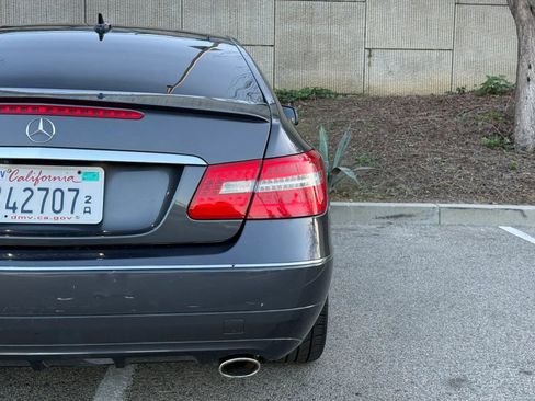 Used 2012 Mercedes-Benz E 350 E 350 Coupe 2D image 16