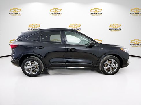 Used 2023 Ford Escape ST-Line image 8