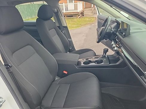 Used 2023 Honda Civic EX image 27