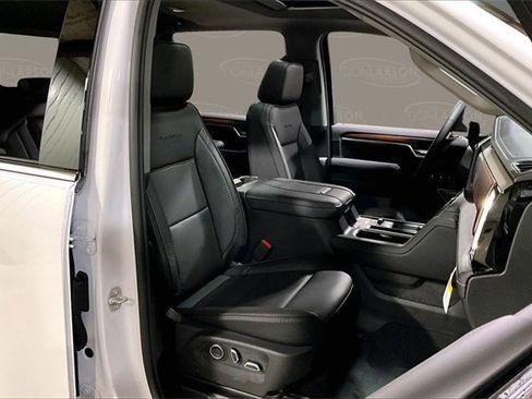 New 2026 GMC Sierra 2500 Denali w/ Denali Reserve Package image 12