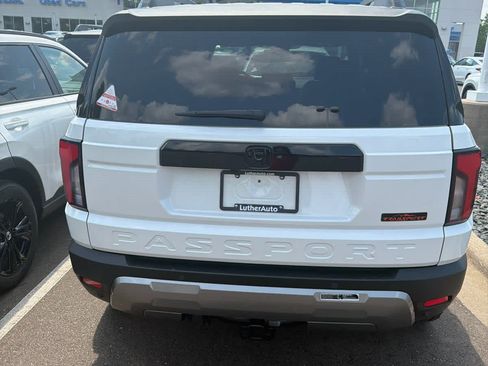 Used 2026 Honda Passport TrailSport Elite image 7