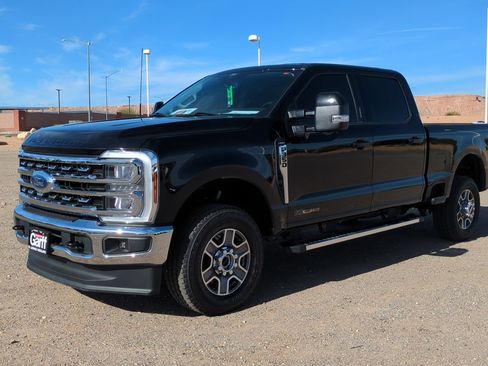 Used 2024 Ford F350 Lariat image 8
