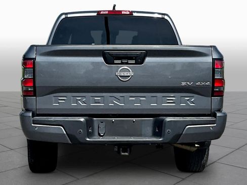 Used 2023 Nissan Frontier SV w/ Technology Package AWD/4WD image 9