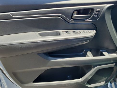 Certified 2023 Honda Odyssey Sport image 25