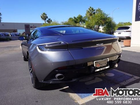 Used 2020 Aston Martin DB11 Coupe image 29
