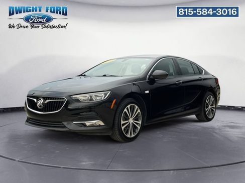 Used 2018 Buick Regal Preferred FWD image 1