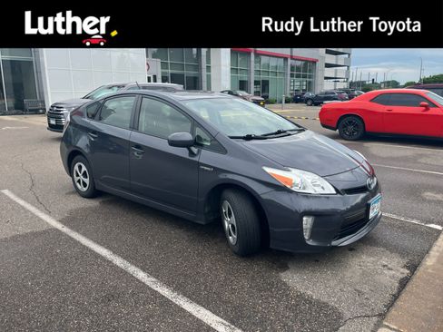 Used 2013 Toyota Prius Two FWD image 1