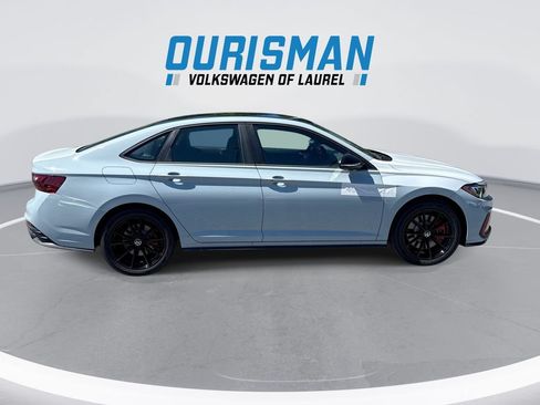 New 2026 Volkswagen Jetta GLI Autobahn FWD image 9