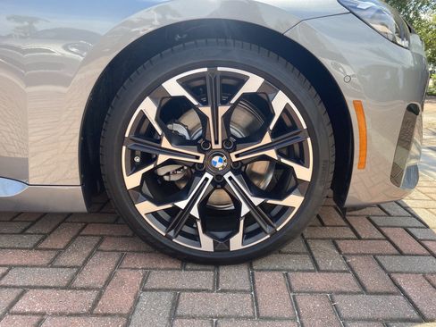 Used 2025 BMW 230i Coupe RWD image 18