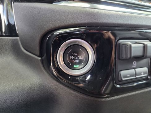 Used 2024 Chevrolet Silverado 1500 RST image 20