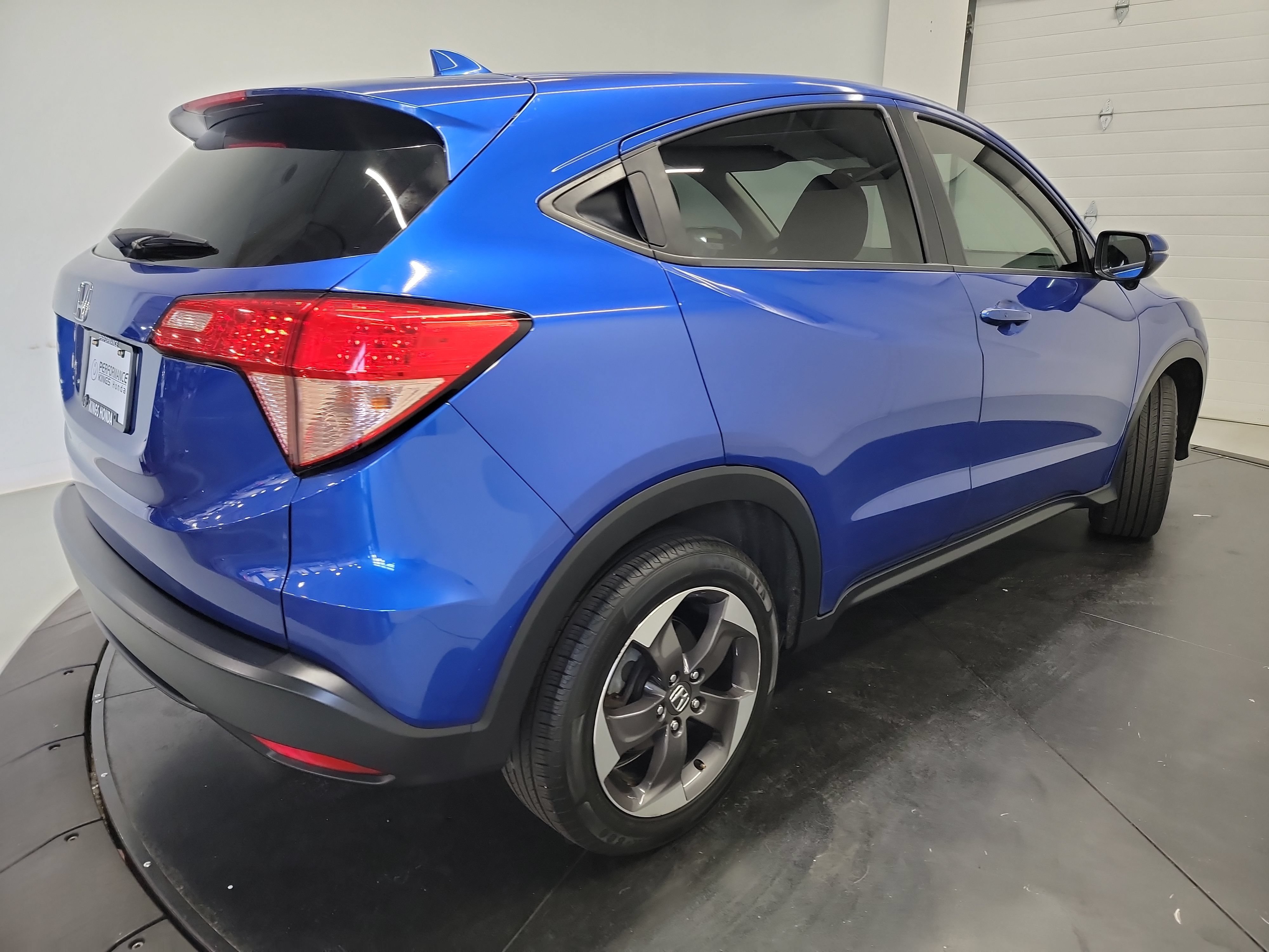 Used 2018 Honda HR-V EX image 9