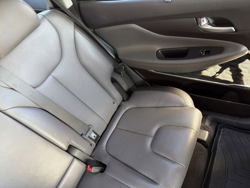 Used 2020 Hyundai Santa Fe SEL w/ Convenience + Premium Package image 20