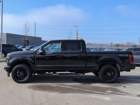 Used 2021 Ford F250 Lariat image 3