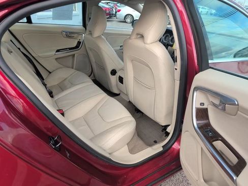 Used 2013 Volvo S60 T5 image 24