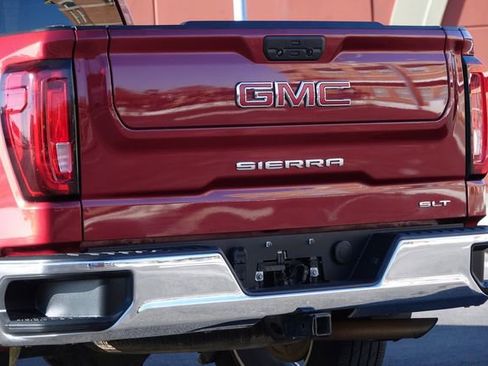 Used 2019 GMC Sierra 1500 SLT image 19