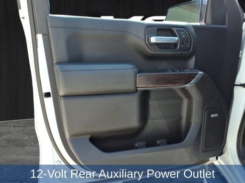 Used 2021 GMC Sierra 1500 SLT AWD/4WD image 25