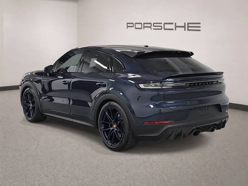 Certified 2026 Porsche Cayenne Turbo GT AWD/4WD image 3
