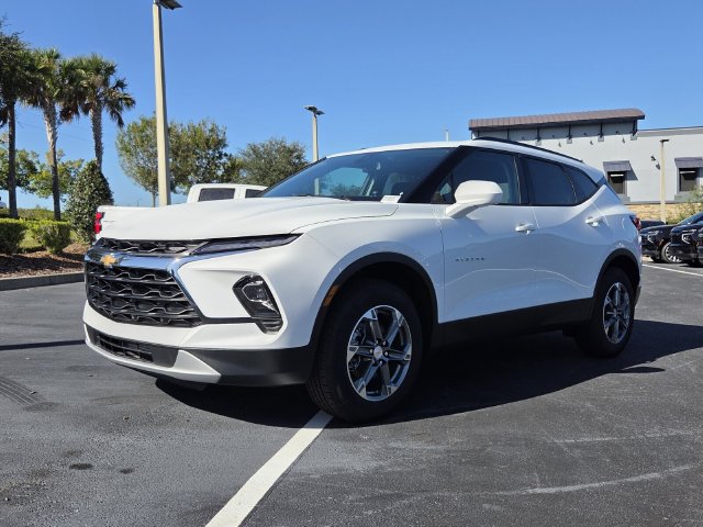 New 2026 Chevrolet Blazer LT w/ Convenience Package FWD image 2