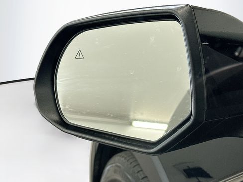 Used 2024 Hyundai Ioniq 5 SEL AWD/4WD image 16