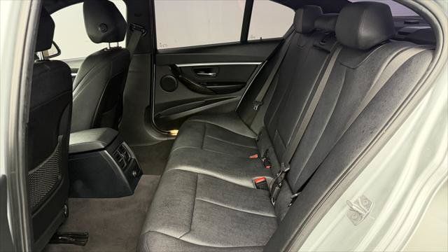 Used 2017 BMW 330i Sedan RWD image 17