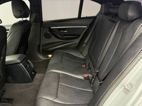 Used 2017 BMW 330i Sedan RWD image 17
