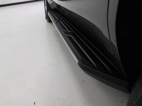 Used 2021 Chevrolet Tahoe LT image 13