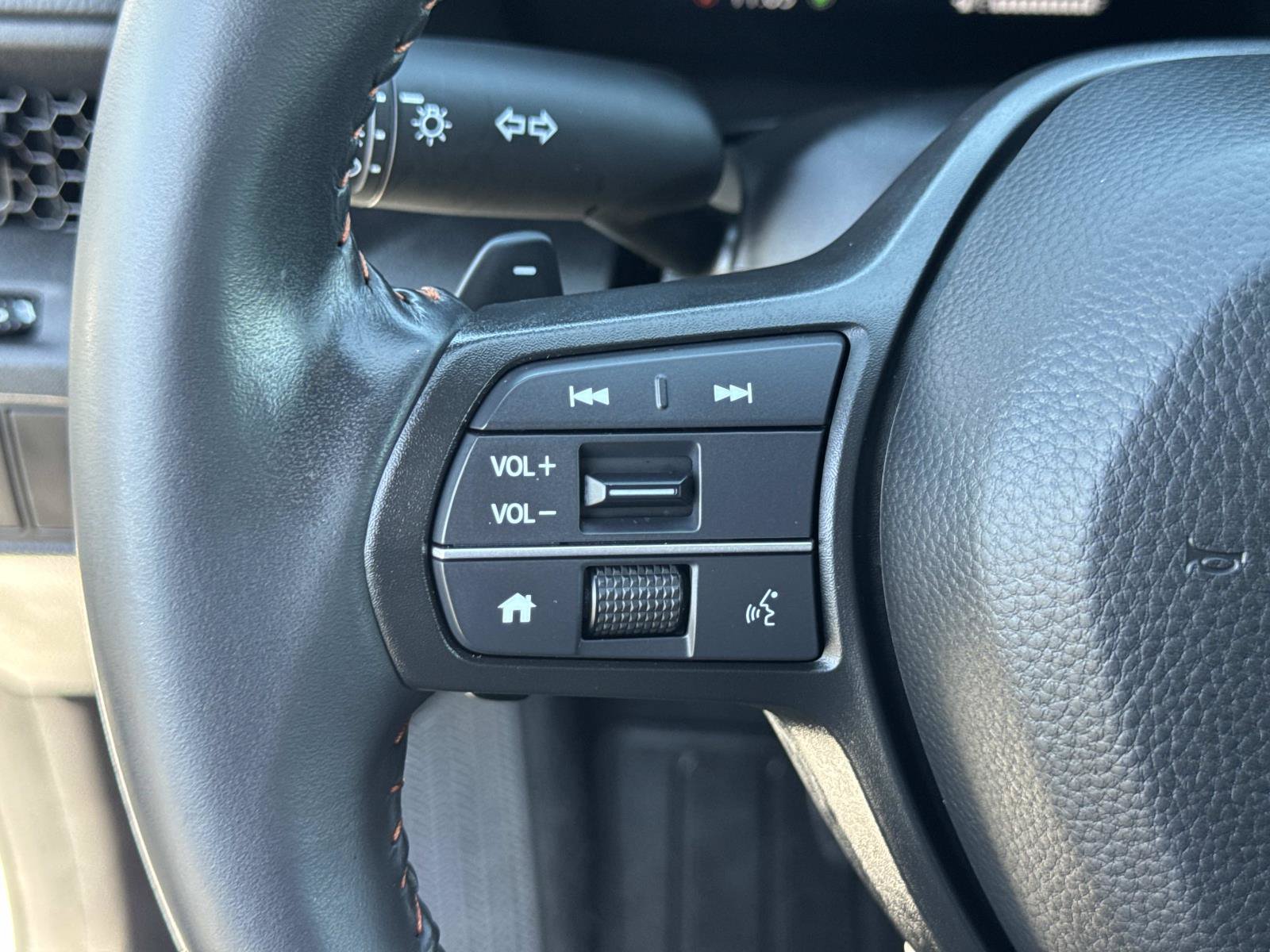 Certified 2025 Honda CR-V Sport-L image 11
