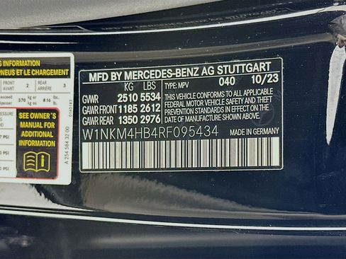 Certified 2024 Mercedes-Benz GLC 300 4MATIC image 33