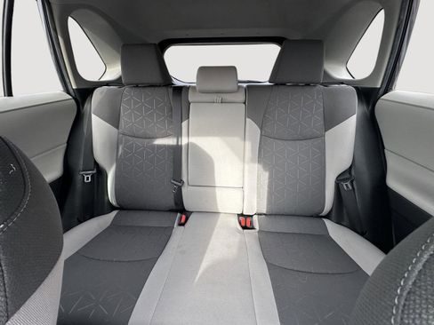 Used 2020 Toyota RAV4 XLE w/ Convenience Package image 58