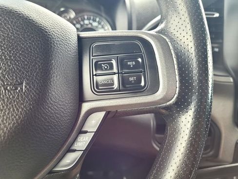 Used 2022 RAM 2500 Tradesman w/ Chrome Appearance Group AWD/4WD image 23