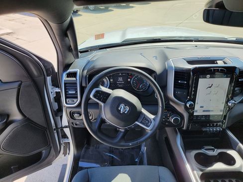 Used 2023 RAM 1500 Big Horn AWD/4WD image 17
