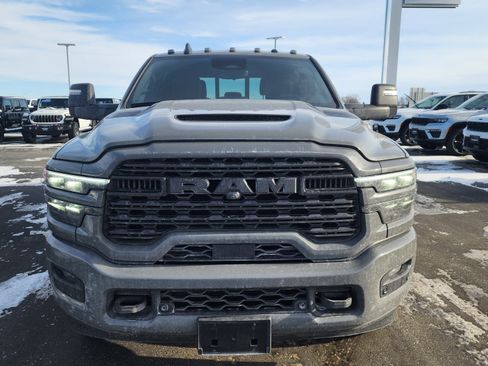 Used 2026 RAM 3500 Limited image 6